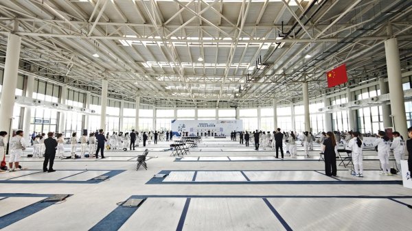 捷希源配资 2025 年“中国体育彩票杯”山东省击剑冠军赛在商河县开赛